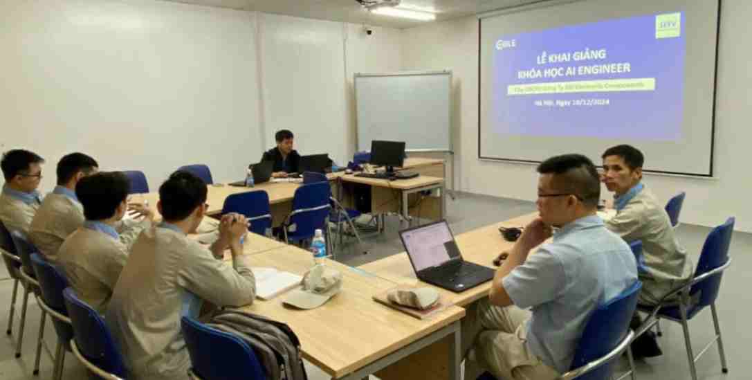 Hình ảnh lớp học SEI